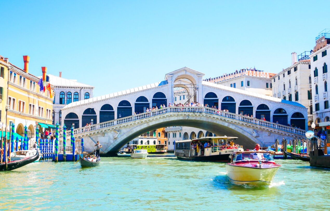 How To Spend 24 Hours In Venice, Italy On A Budget